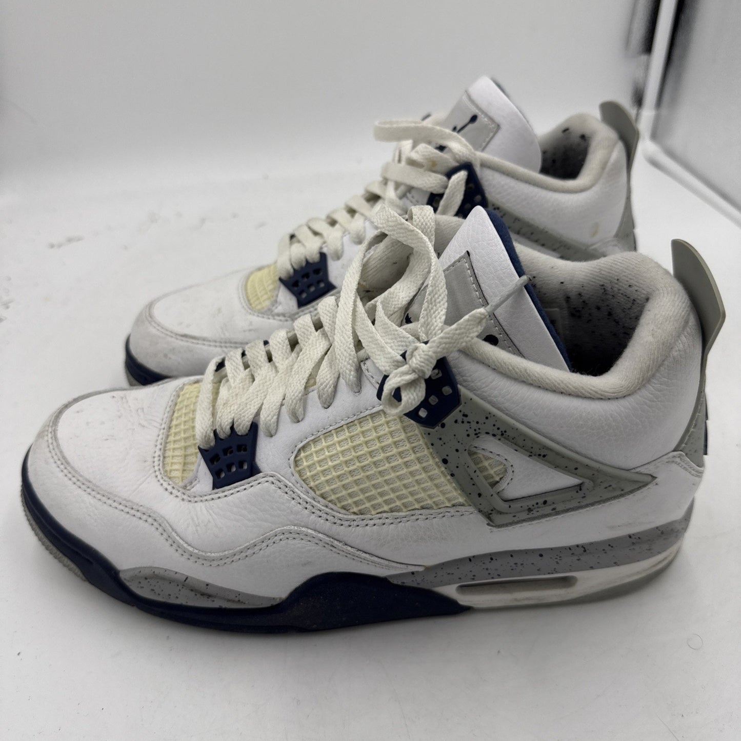 Size 10.5 - Jordan 4 Retro Mid Midnight Navy