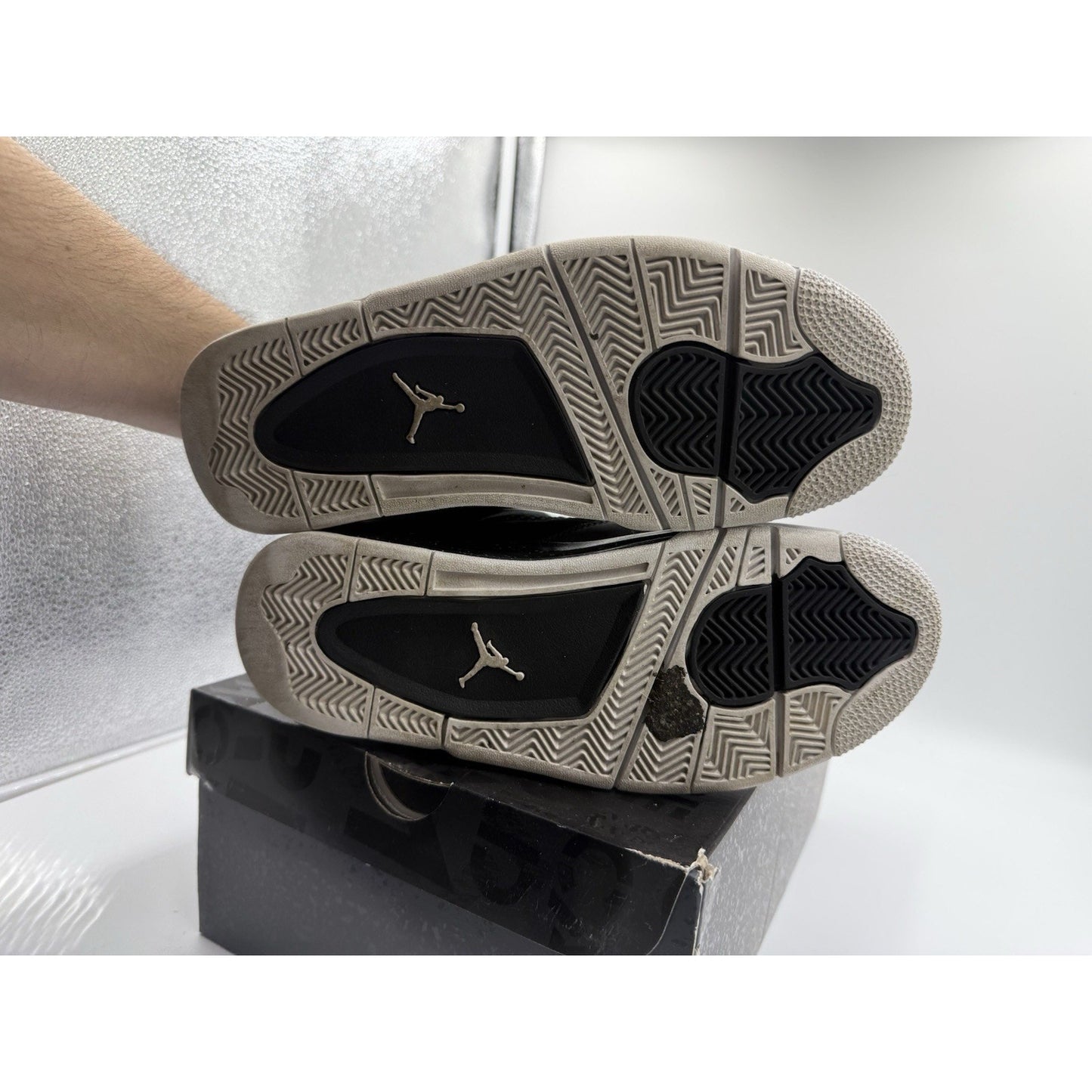 Size 8.5 - Air Jordan 4 Retro 2024 Fear BS698