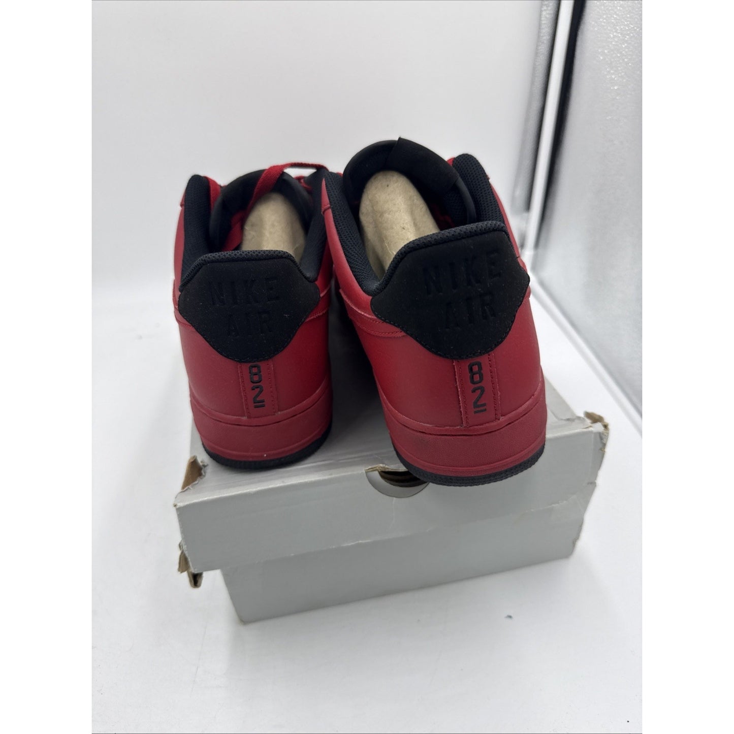 Size 14 - Nike Air Force 1 '07 Low Gym Red Black