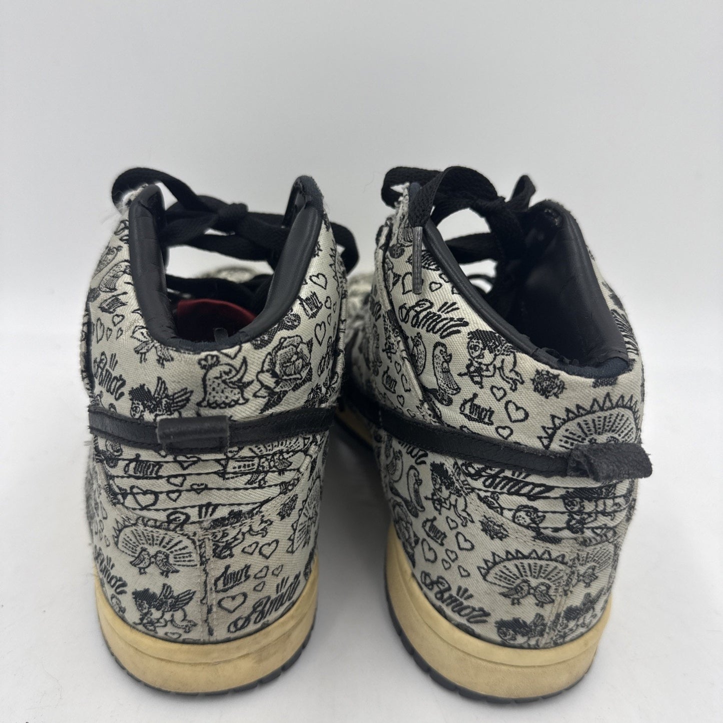 Size 7 - Nike Dunk High Valentine's Day - Amor W Rare