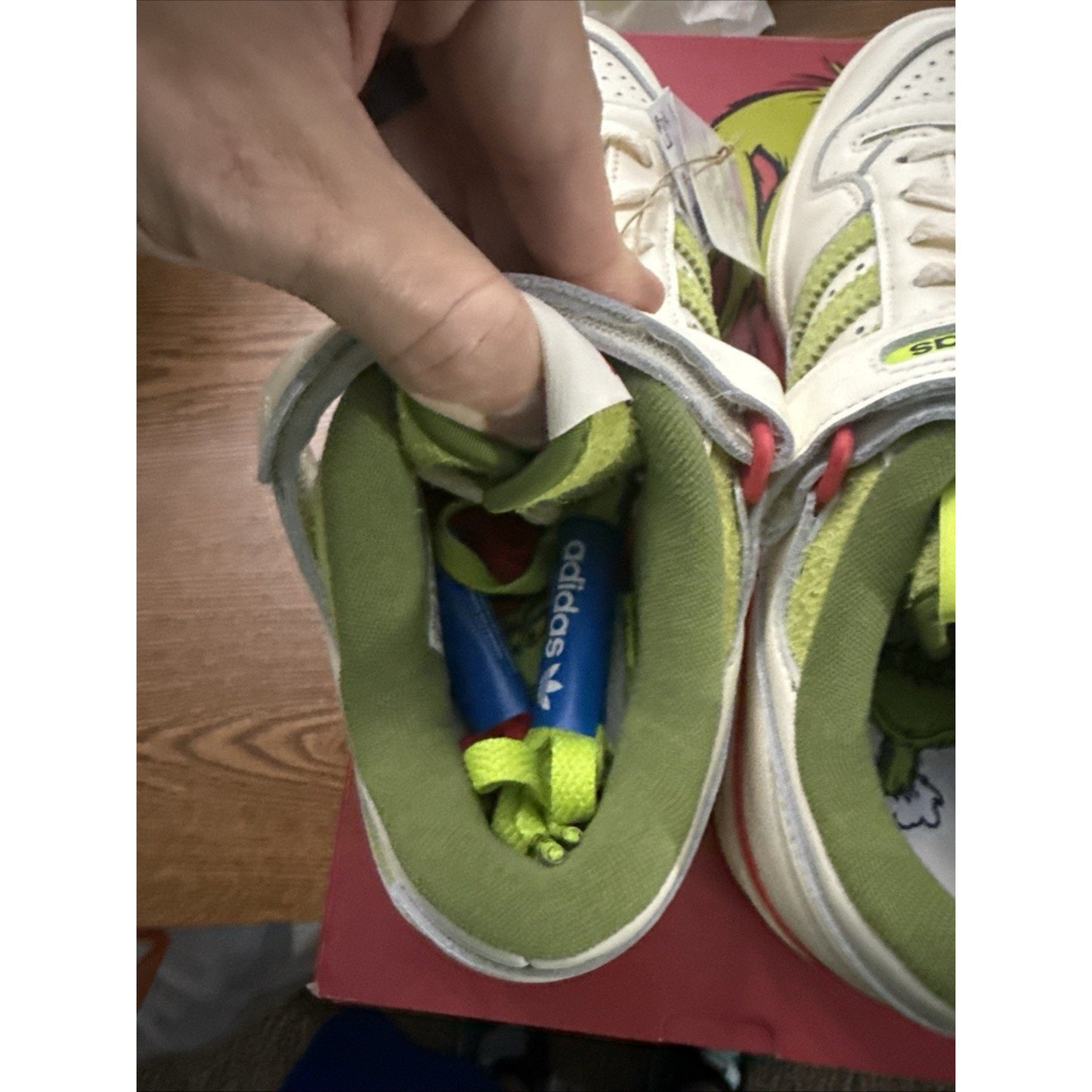 Adidas "Grinch" Forum Low Fashion Sneakers ID3512 Men’s Size 10 BS391