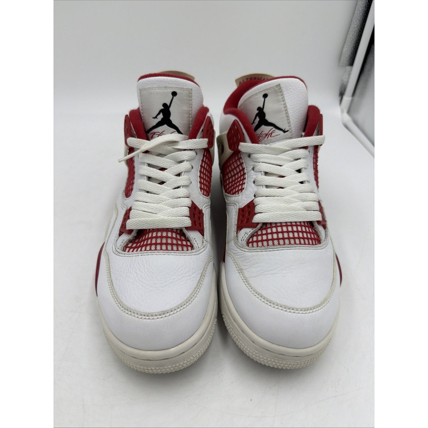 Size 8.5 - Jordan 4 Retro alternate 89 2016