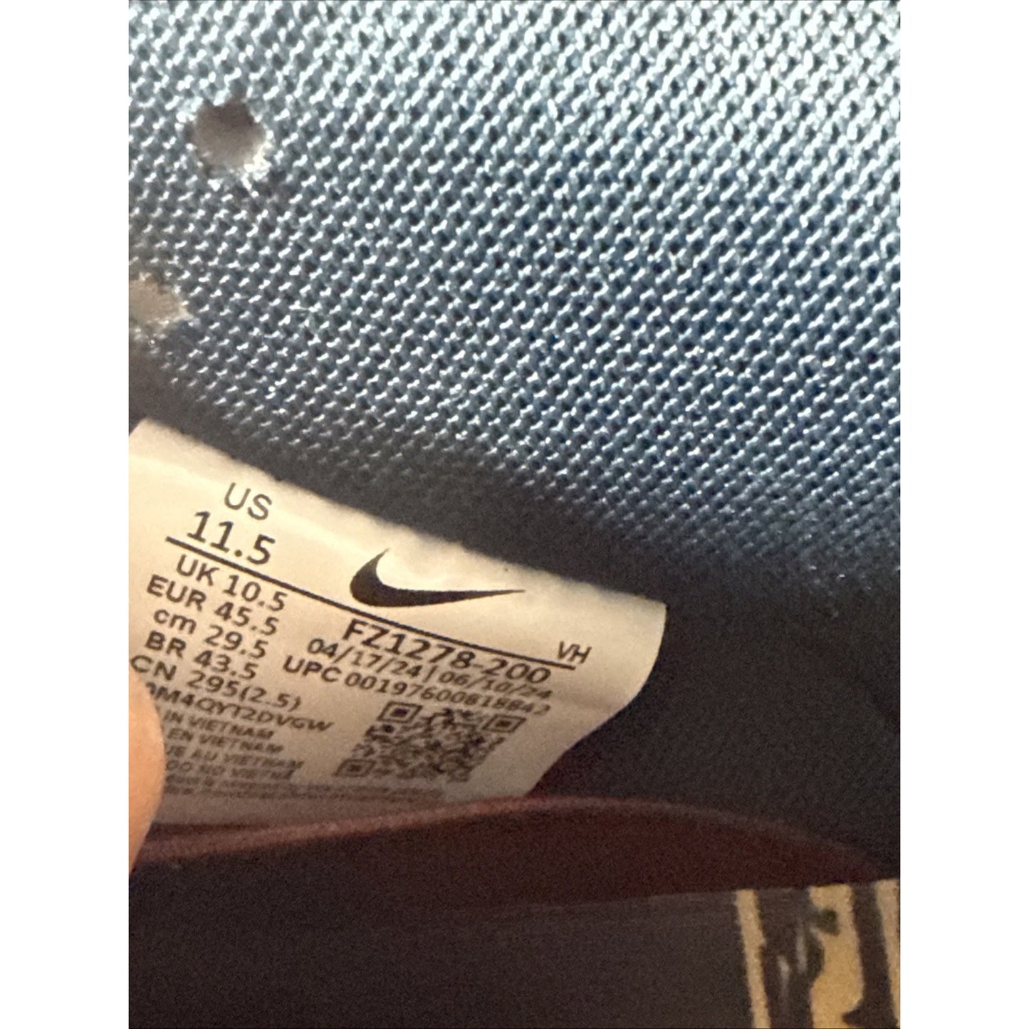 Size 11.5 - Nike Dunk SB Low City of Cinema