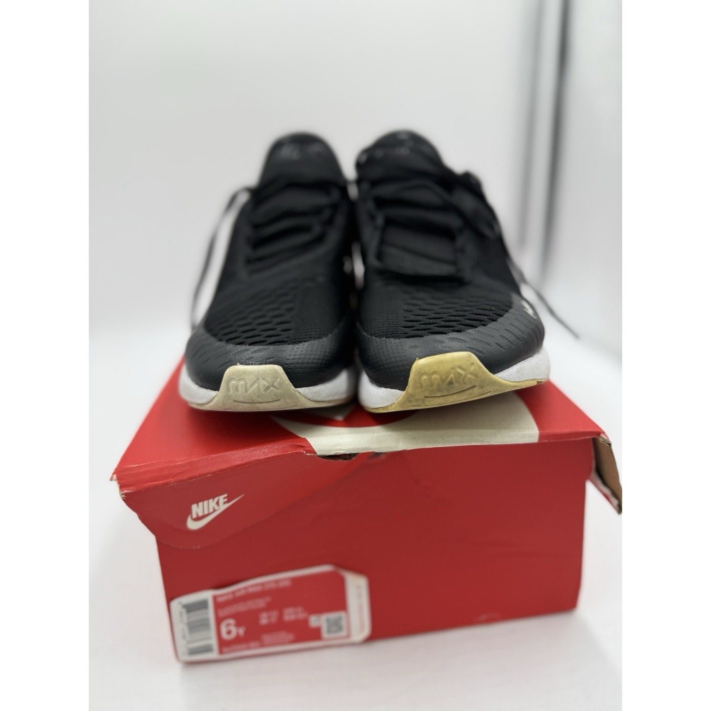 Size 6 (GS) - Nike Air Max 270 Low Triple Black - 943345-001