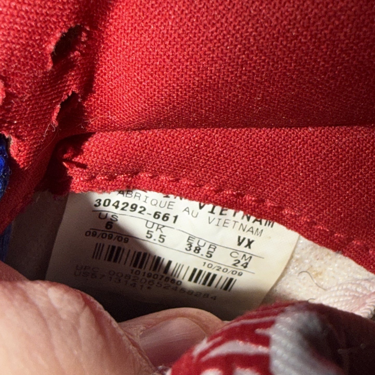 Size 6 - Nike Dunk Pro SB Low Superman