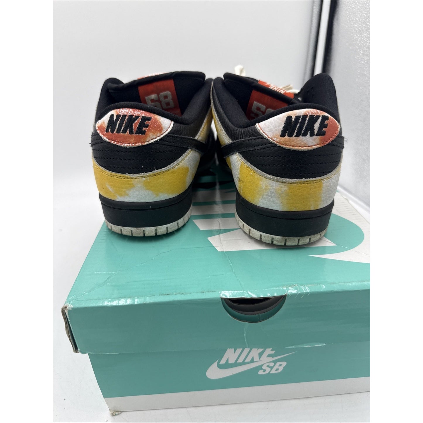 Size 9.5 - Nike Dunk SB Low Tie-Dye Raygun - Black