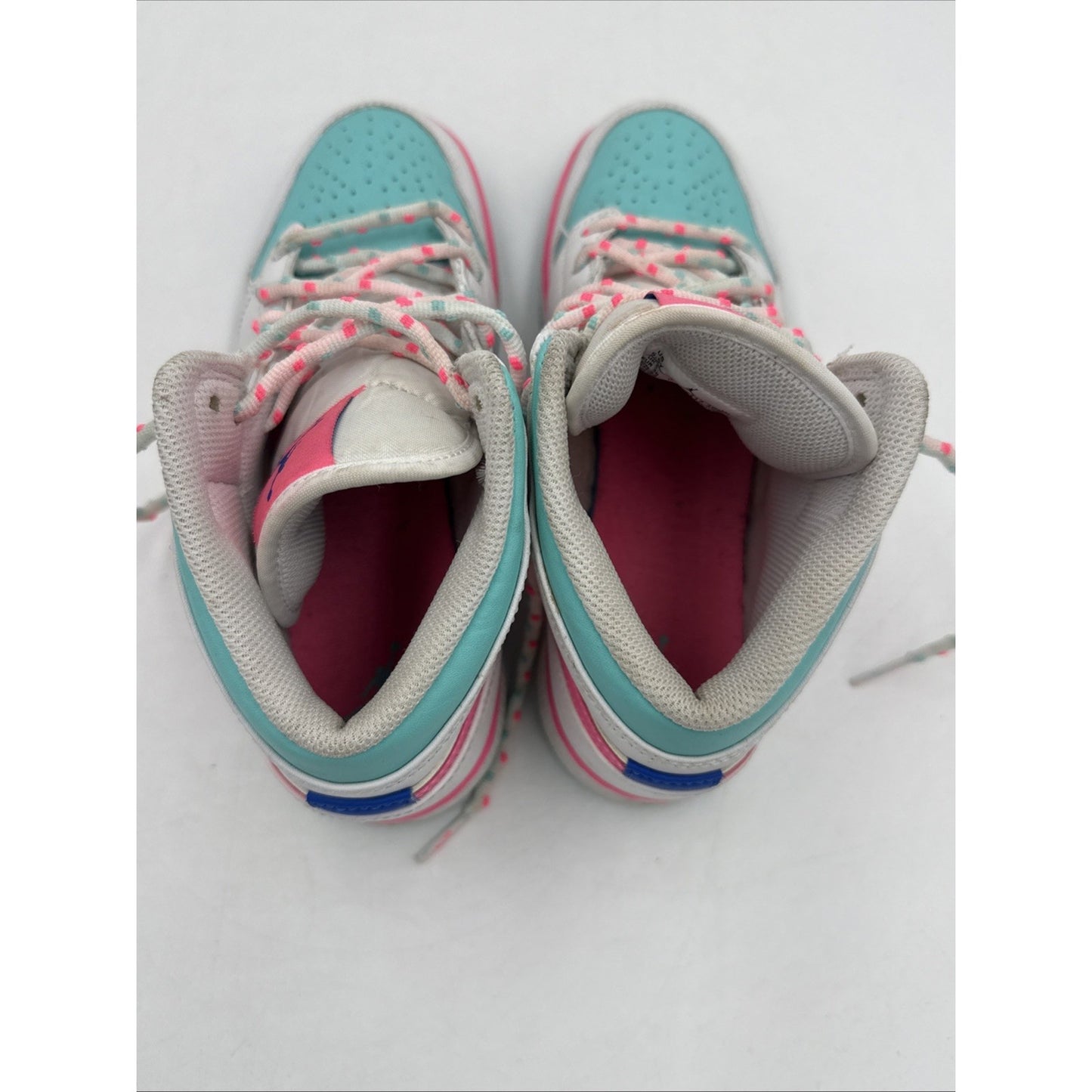 Size 5.5 (GS) - Jordan 1 Mid Digital Pink