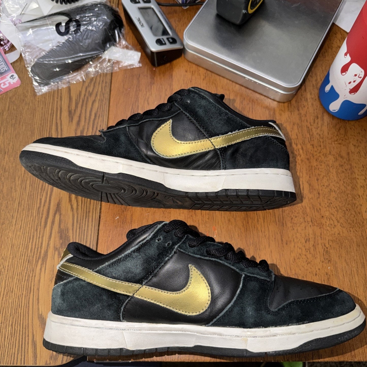 OG 2003 Nike Dunk SB Low Takashi 304292-072 Black Gold White Men's Sneaker
