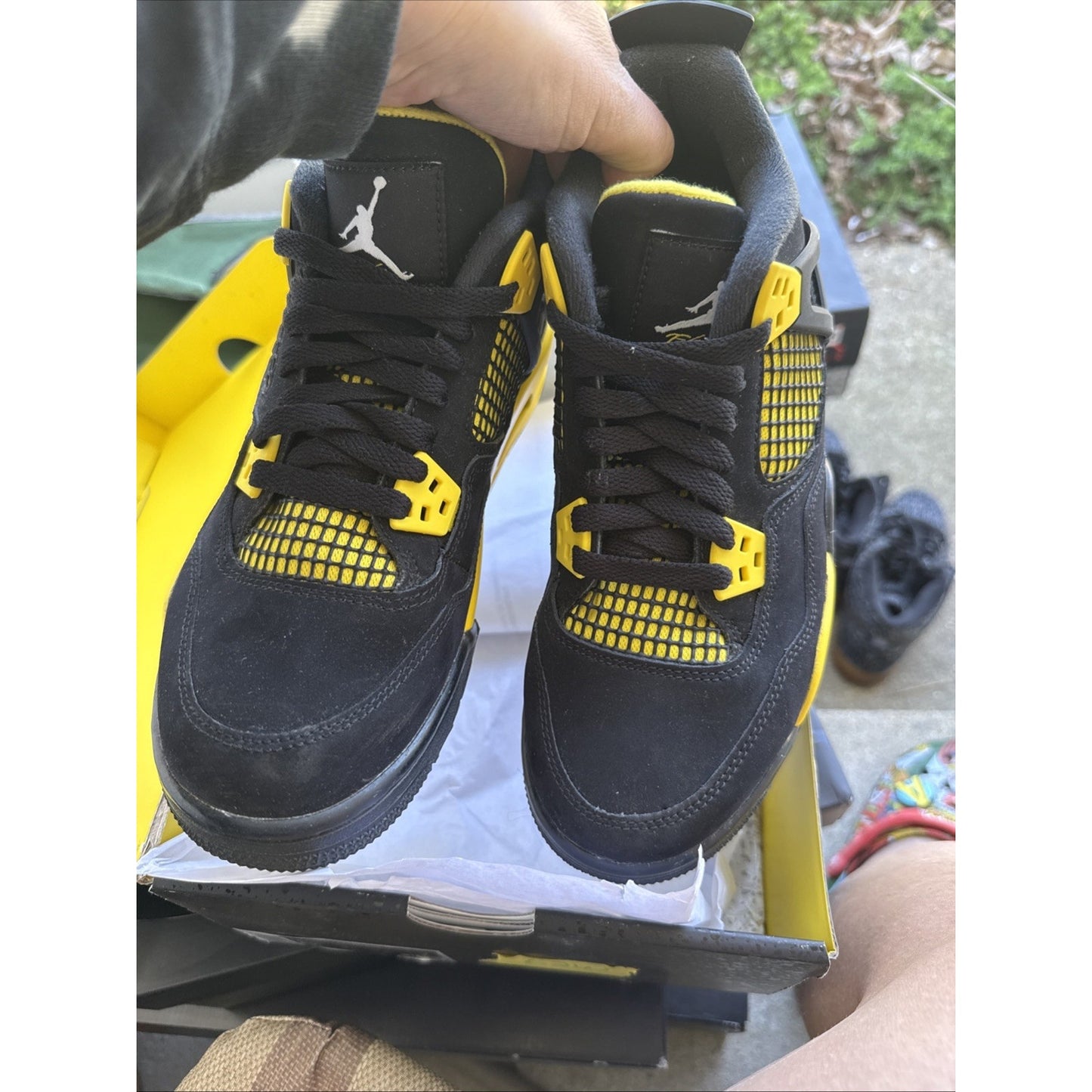 Jordan Air Jordan 4 Retro Black Yellow Suede Sneaker Unisex Kids 6.5Y