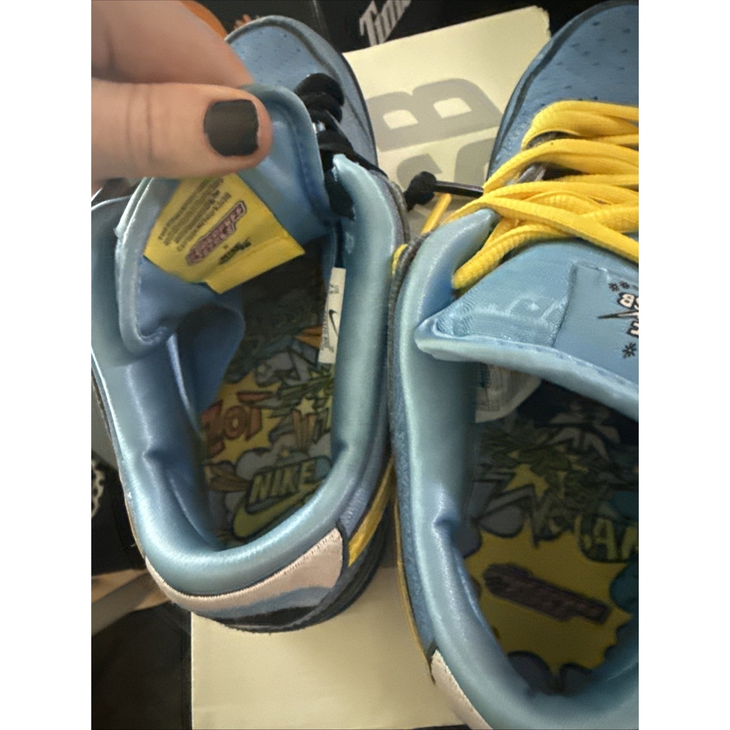 Size 7.5 - Nike The Powerpuff Girls x Dunk Pro SB QS Low Bubbles