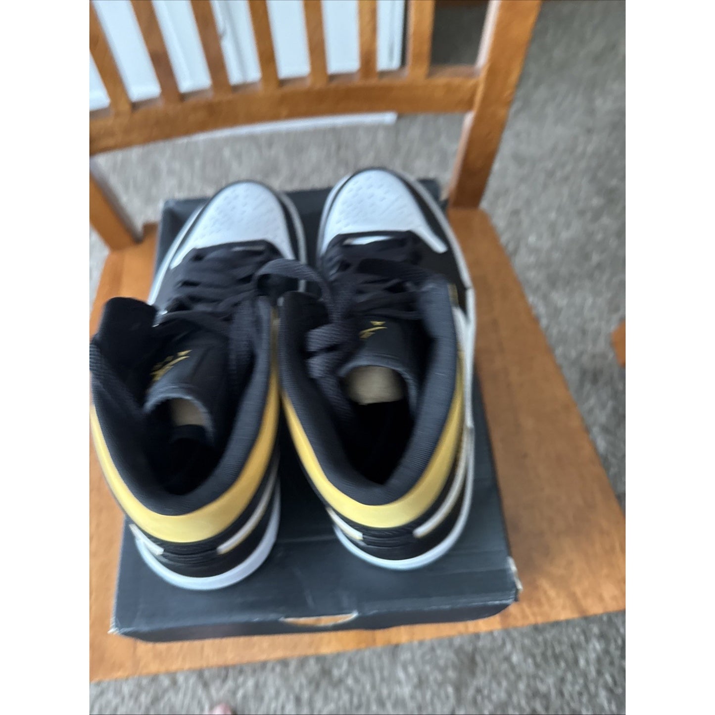 Size 8.5 - Air Jordan 1 Mid Black University Gold BS074