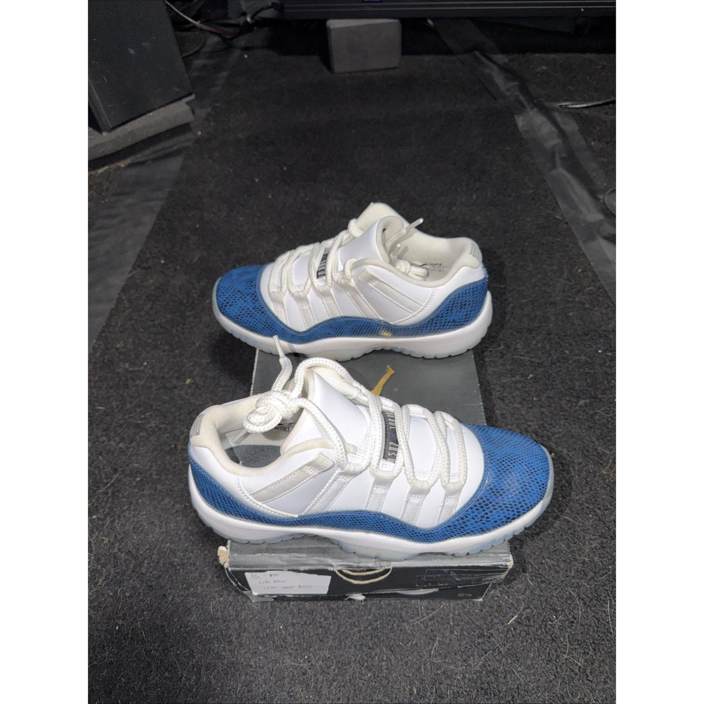 Size 7 (GS) - Jordan 11 Retro 2019 Low Navy Snakeskin