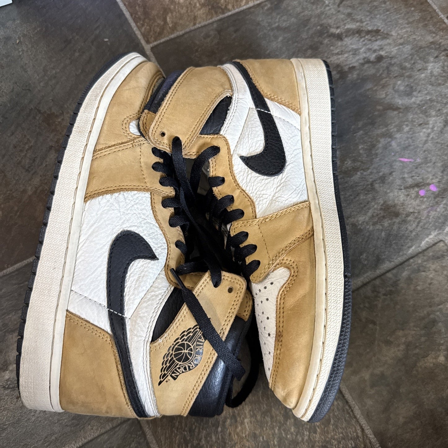 Size 9 - Jordan 1 Retro High OG Rookie of the Year 2018