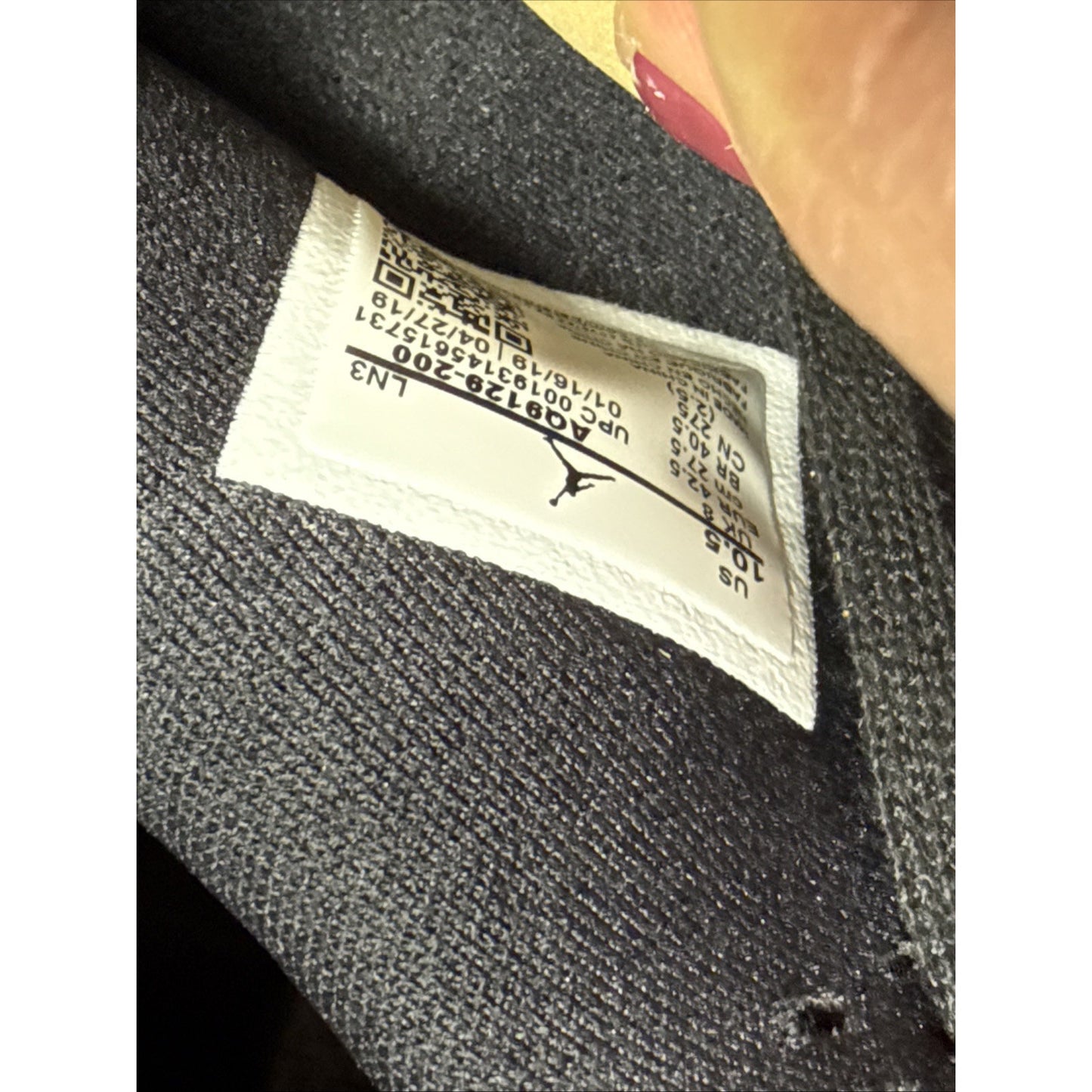 Size 10.5 - Air Jordan 4 Retro Fossil W