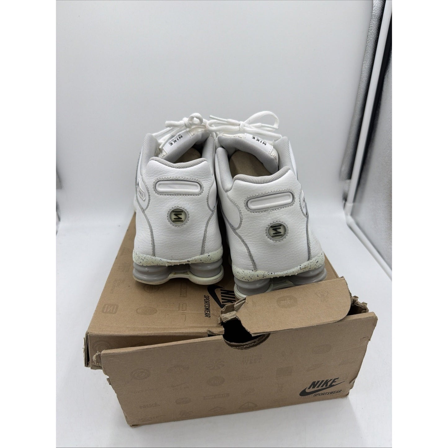 Size 13 Nike Shox NZ 325201-126