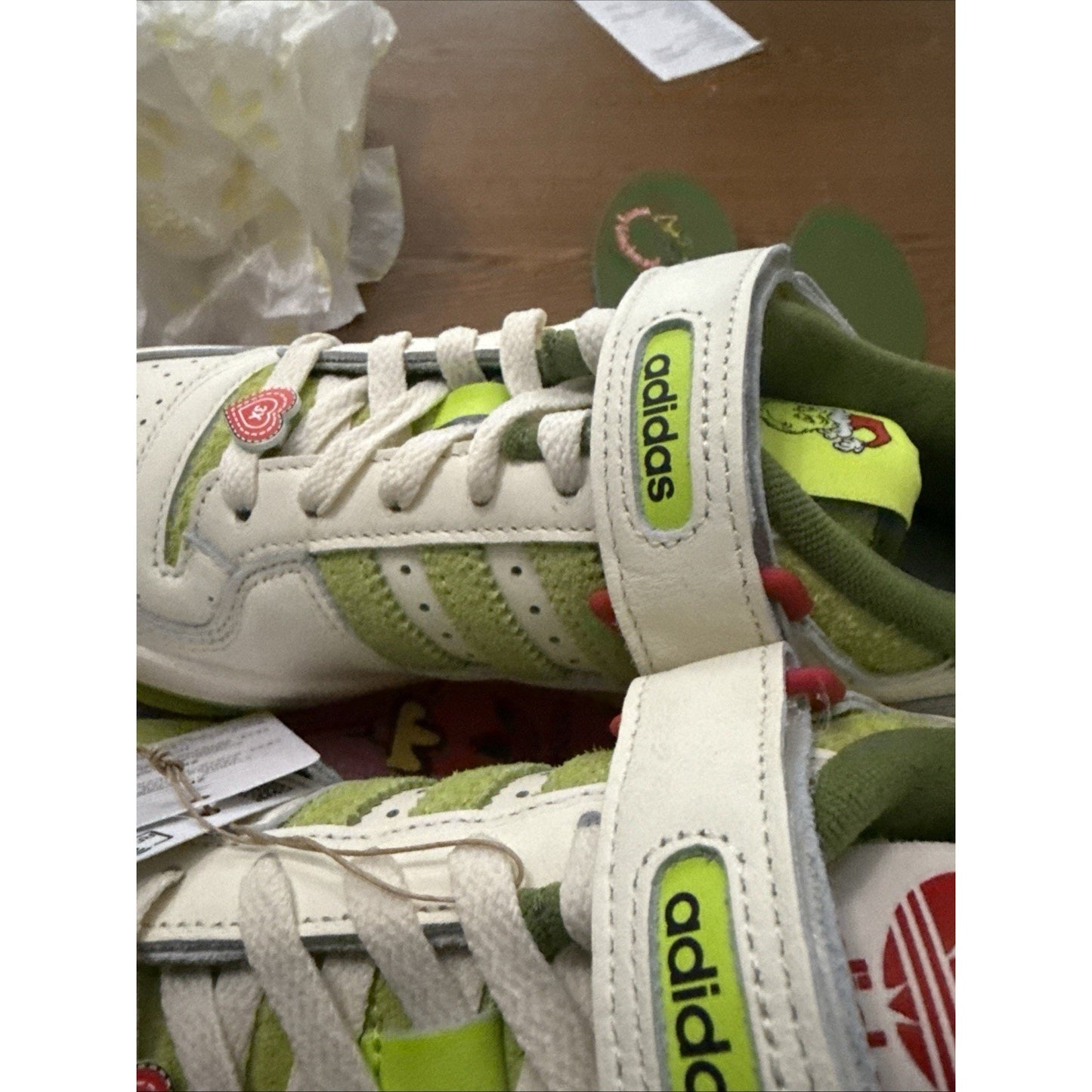 Adidas "Grinch" Forum Low Fashion Sneakers ID3512 Men’s Size 10 BS391