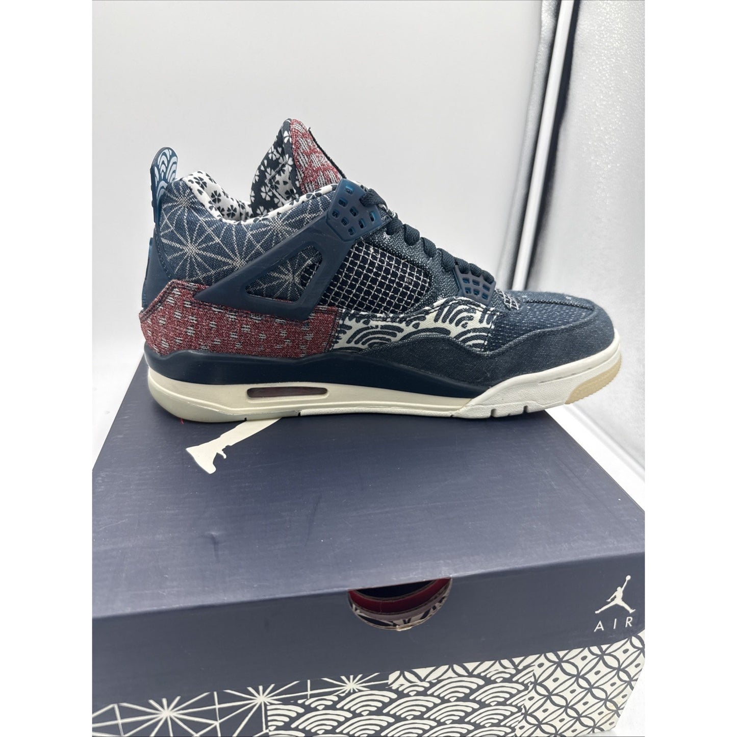 Size 9.5 - Air Jordan 4 Retro SE Sashiko