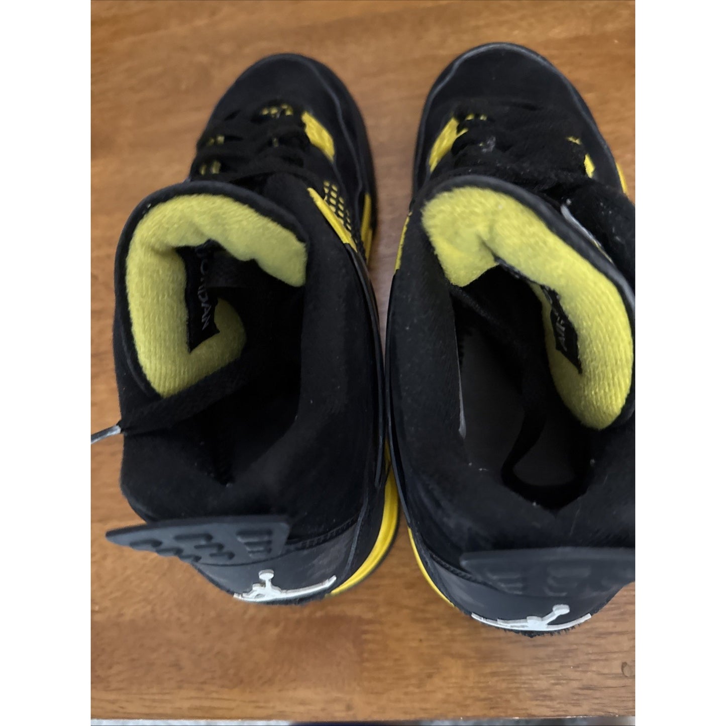Size 8.5 - Jordan 4 Retro Mid Thunder NBS 112
