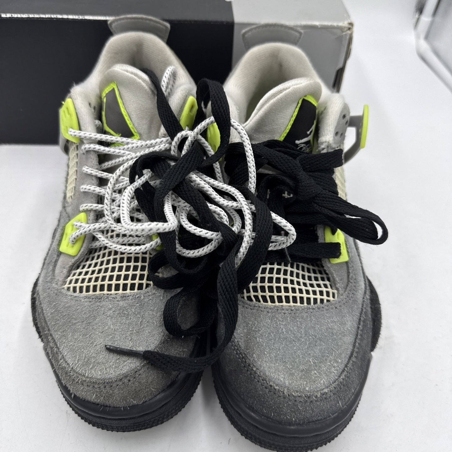Size 5.5 - Jordan 4 Retro SE Mid Neon 95