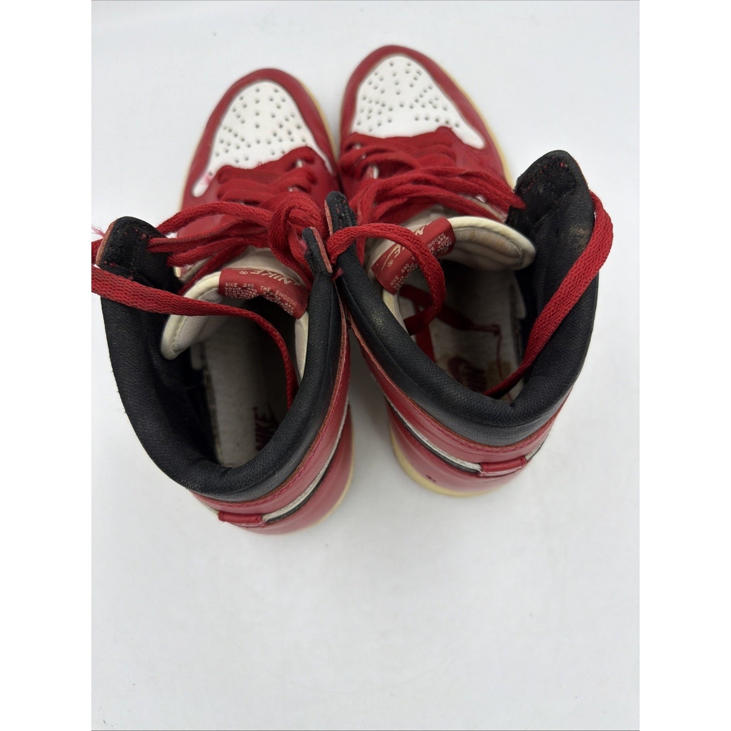 Size 10.5 - Jordan 1 Retro High Chicago 1994