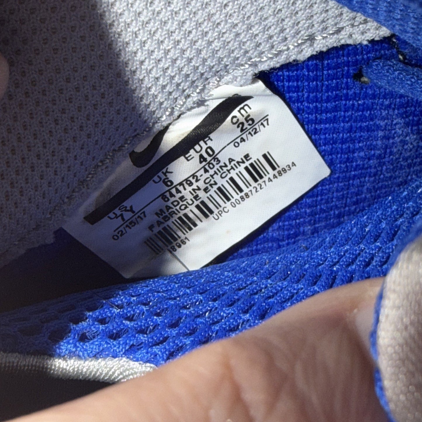 Size 7 (GS) - Nike Little Posite Pro Mid Nerf