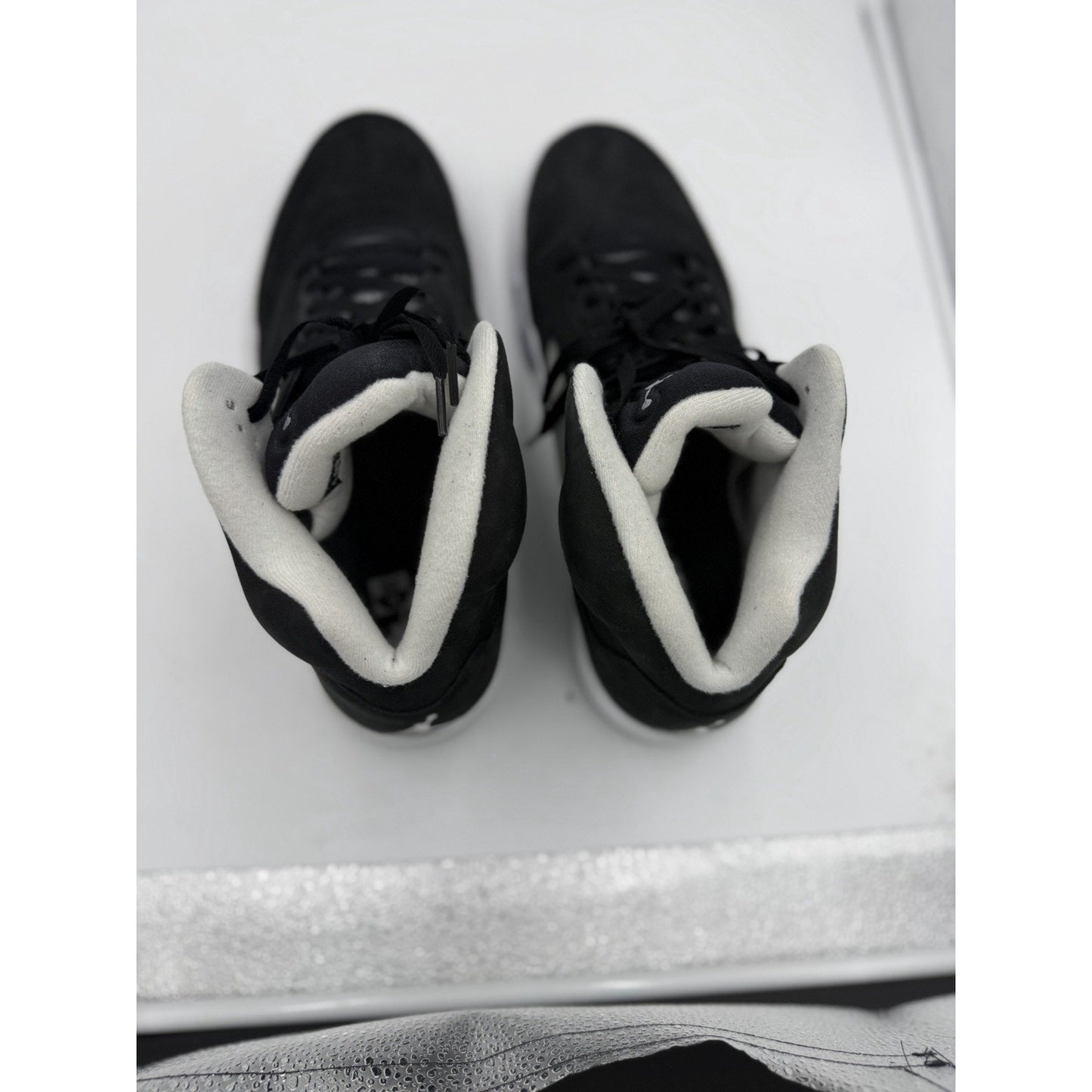 Size 14 - Jordan 5 Retro Mid Oreo Moonlight