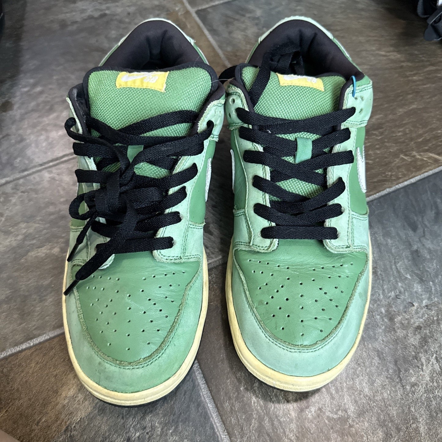 Size 10 - Nike Dunk Pro SB Low Taxi Series / Tokyo