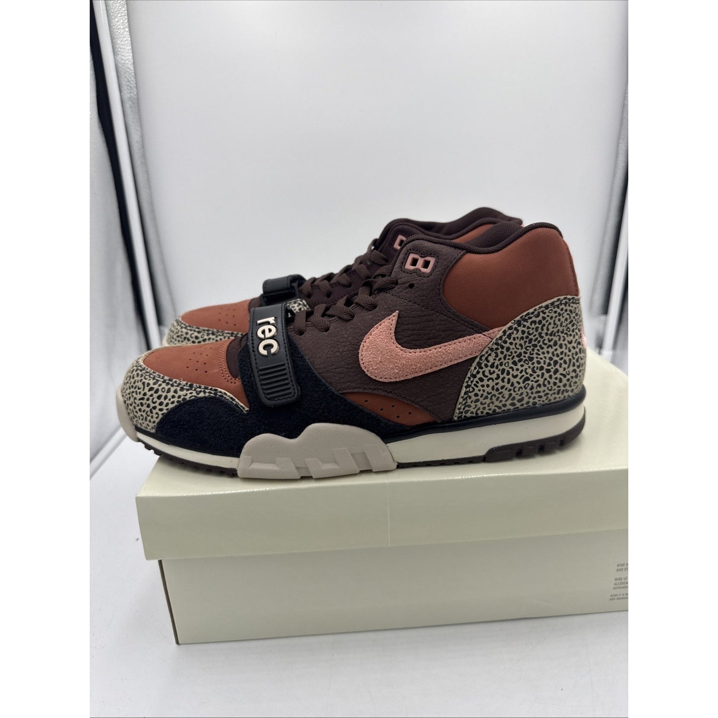 Size 12 - Arts-Rec x Nike Air Trainer 1 SB For Recreational Use
