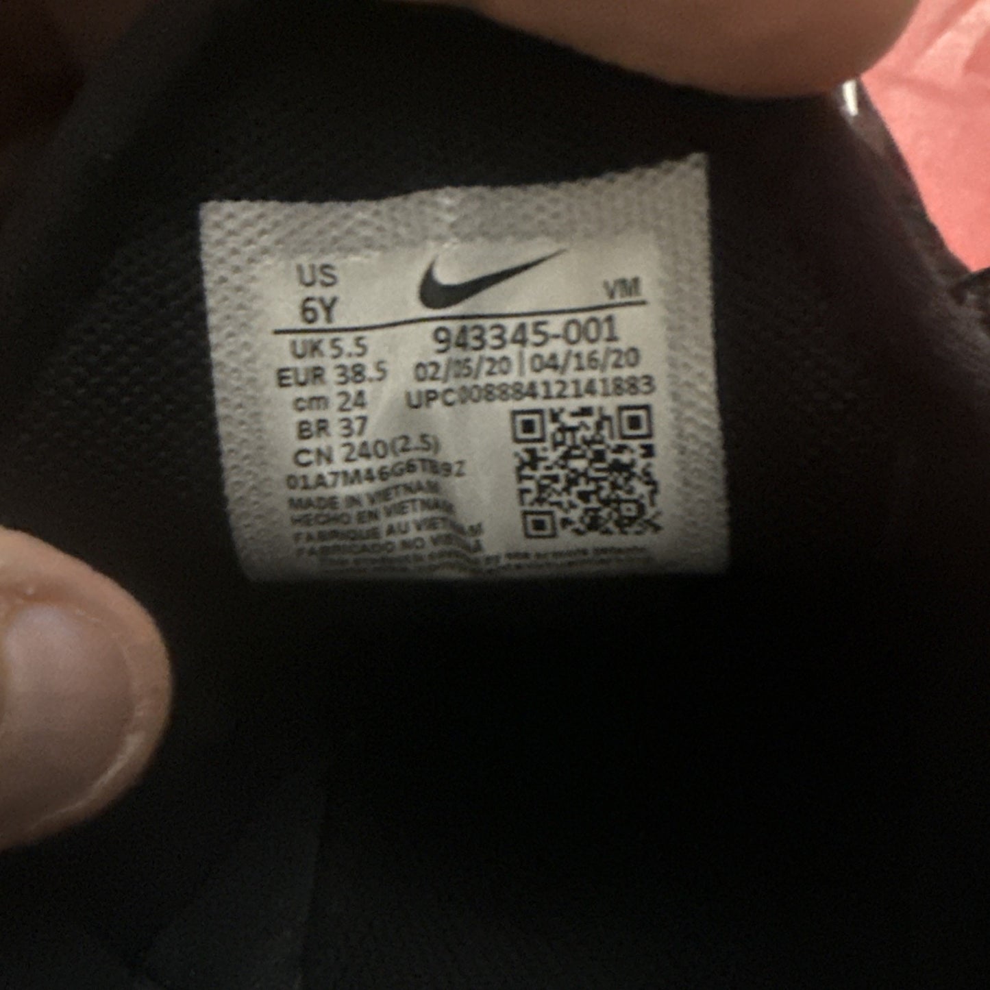 Size 6 (GS) - Nike Air Max 270 Low Triple Black - 943345-001