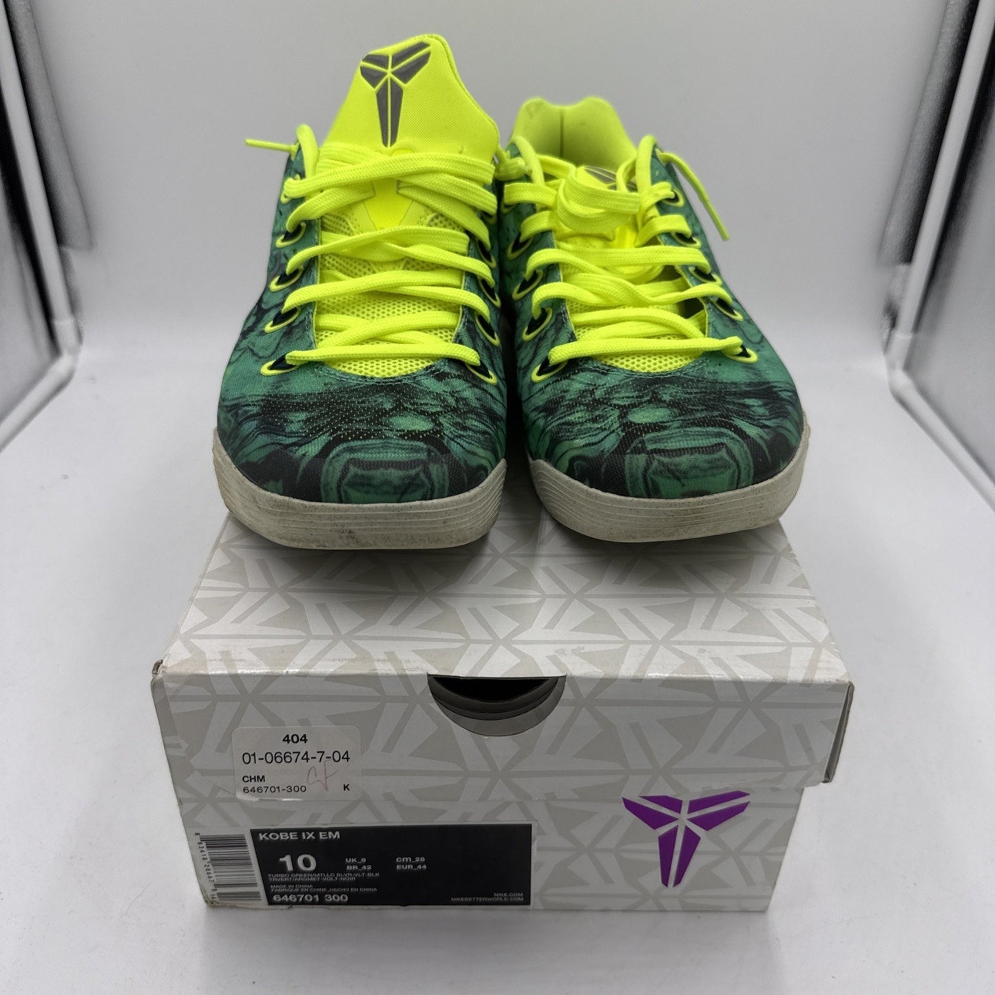 Size 10 - Nike Kobe 9 EM Easter