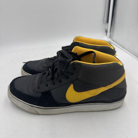 Size 11 - Nike Mavrk 2 Low Black White