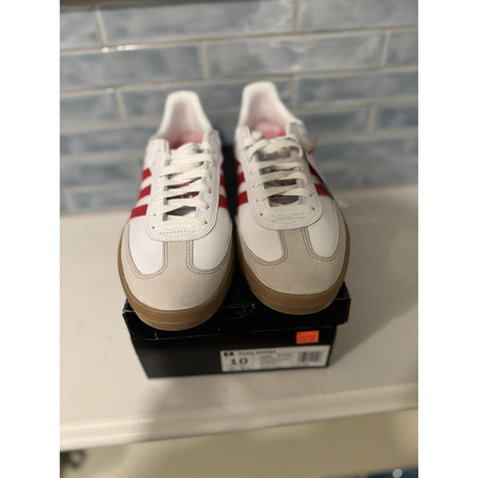 Adidas Puig Samba Athletic Sneaker Shoes White Red Mens Size 10 New (JQ5865)